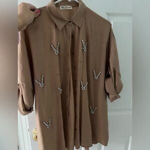 Women top with embellishments